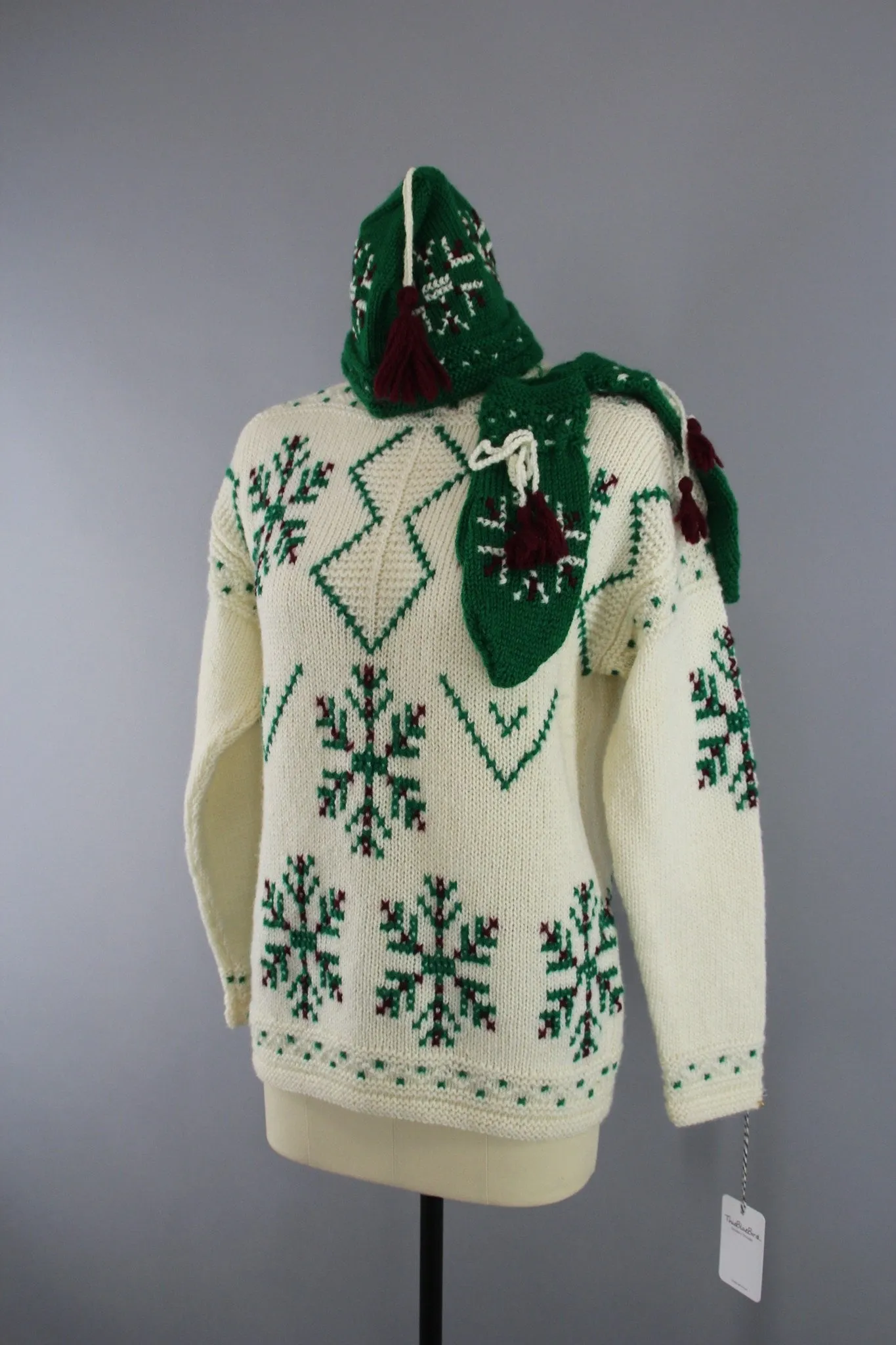 1950s Vintage Wool Fair Isle Snowflake Sweater, Hat and Mittens Set