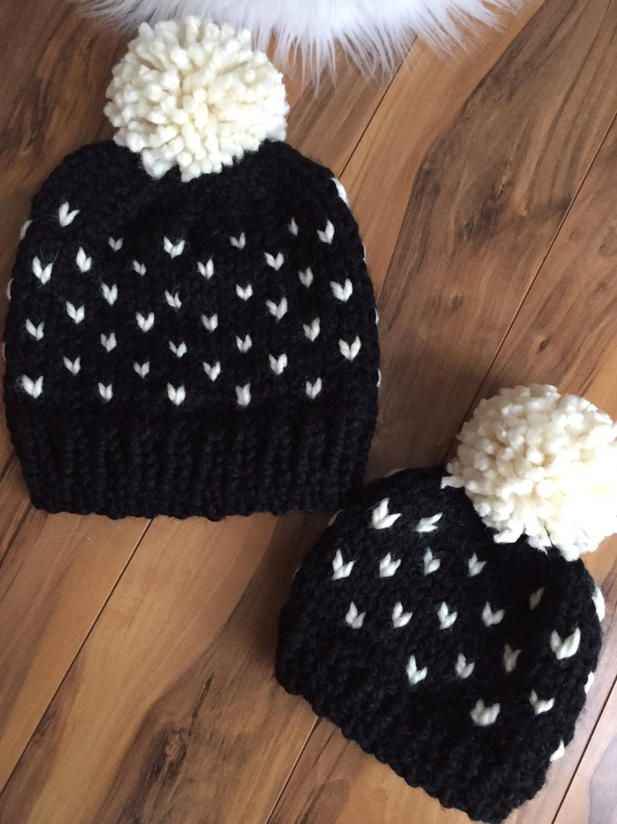 Handmade Knitted Women's Kids Mommy & Me Chunky Classic Heart Print Fair Isle Pom Pom Beanie Hat Cap Black Ivory