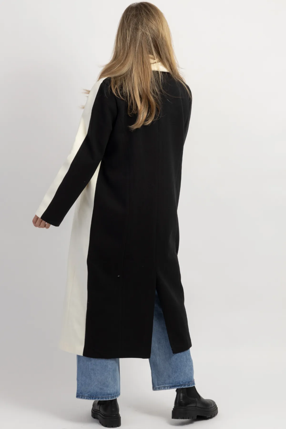 UPPER EAST BLACK COLOR BLOCK COAT