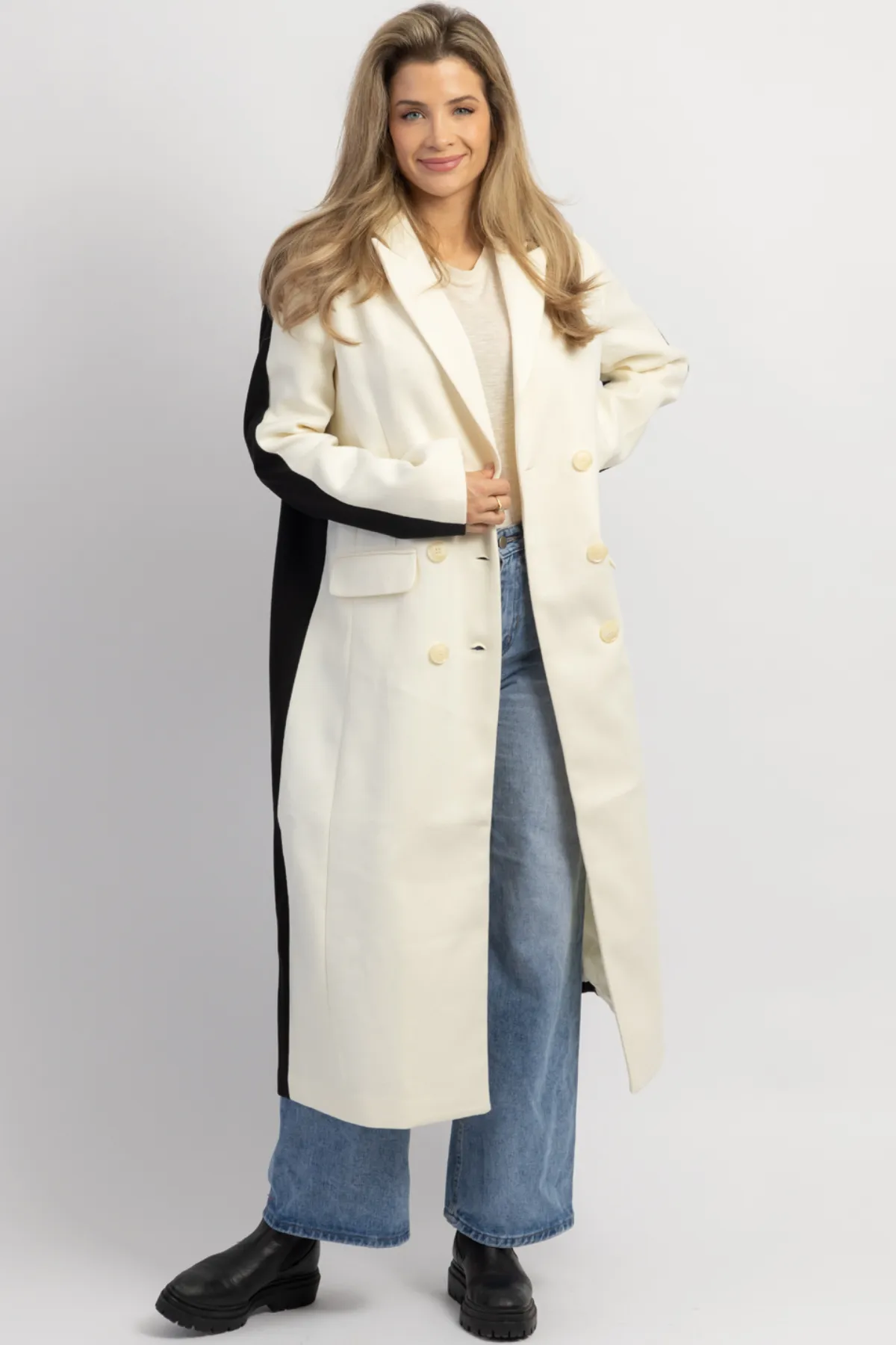 UPPER EAST BLACK COLOR BLOCK COAT